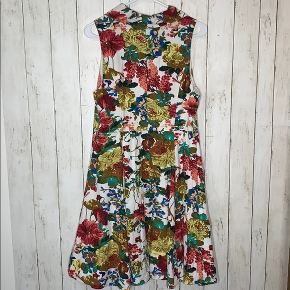 Vintage floral cotton linen A-line button Dress - Picture 10 of 11
